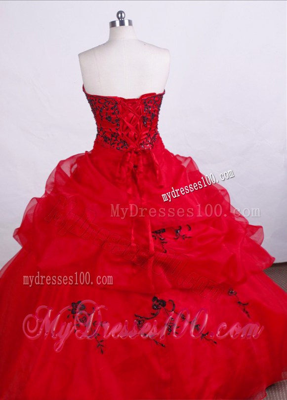 Discount Embroidery Red Ball Gown Sweetheart Quinceanera Dress